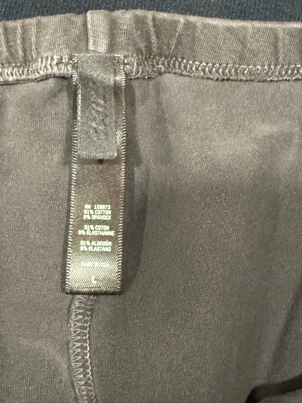 SKIMS Outdoor Leggings Sz L - Picture 3 of 3